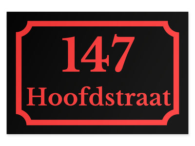 hausnummernschild-mit-strasse-unten-rot-auf-schwarz-querformat
